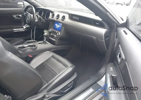 2021 Ford Mustang Ecoboost Premium z USA, uszkodzony, nr VIN 1FATP8UH4M5100950